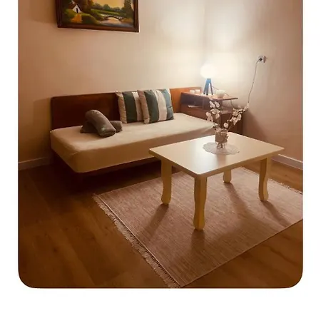 Elias House * Szkodra